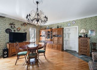 Продам 2-комнатную квартиру, 95.8 м2, Калининград, улица Добролюбова, 25, Центральный район