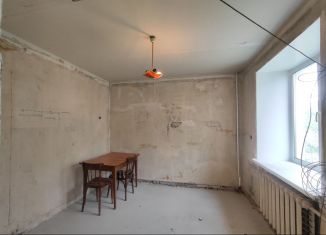 Продается двухкомнатная квартира, 44.7 м2, Дзержинск, улица Пирогова, 34