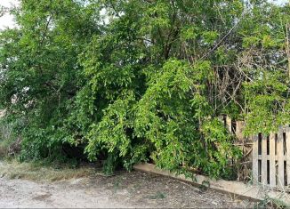 Продаю участок, 6 сот., Астрахань, Нижнетагильская улица, 4