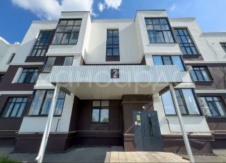 Продаю однокомнатную квартиру, 35 м2, Оренбург, улица Ильи Глазунова, 8/2