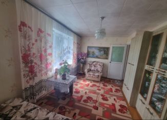 Продается трехкомнатная квартира, 57.7 м2, Котельнич, улица Тургенева, 26