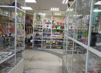 Продаю торговую площадь, 241.8 м2, Прокопьевск, 10-й микрорайон, 5А
