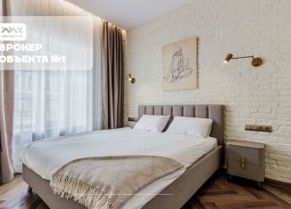 Сдается однокомнатная квартира, 32 м2, Санкт-Петербург, Миллионная улица, 27, метро Гостиный двор