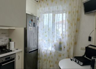 Продажа 3-ком. квартиры, 58.7 м2, Курган, улица Володарского, 62