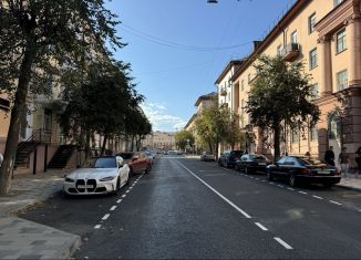 Продаю помещение свободного назначения, 255 м2, Смоленск, улица Тухачевского, 8