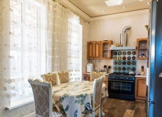 Продам дом, 213 м2, посёлок городского типа Яблоновский, 2-й проезд Котовского, 14