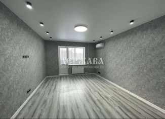 Продажа однокомнатной квартиры, 46 м2, Старый Оскол, микрорайон Королёва, 37