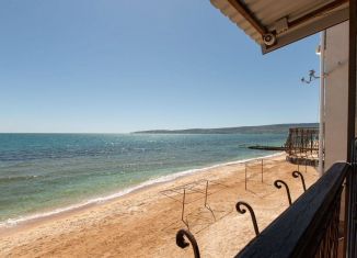 Сдается в аренду дом, 180 м2, Феодосия, Черноморская набережная, 42