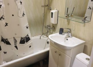 Сдаю в аренду 1-ком. квартиру, 33 м2, Йошкар-Ола, улица Машиностроителей, 6Ж, 2-й микрорайон