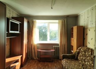 Сдается в аренду комната, 13 м2, Йошкар-Ола, улица Карла Маркса, 144