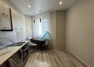 Продажа двухкомнатной квартиры, 60 м2, Оренбург, улица Берёзка, 17/1