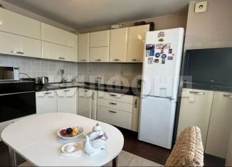 Продаю 2-ком. квартиру, 65 м2, Обь, улица Калинина, 20