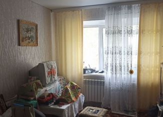 Продаю 1-комнатную квартиру, 32 м2, Лиски, улица Титова, 2