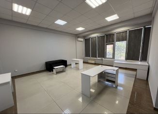 Сдам в аренду офис, 1 м2, Махачкала, проспект Гамидова, 6А, Ленинский внутригородской район