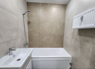 Продажа 3-комнатной квартиры, 61.7 м2, Липецк