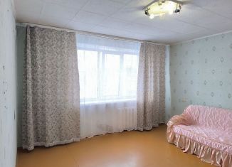 Продаю 2-комнатную квартиру, 49.7 м2, Янаул, улица Азина, 9