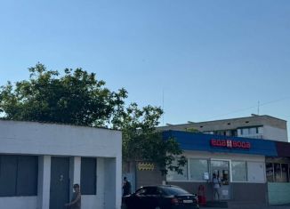 Продается торговая площадь, 16 м2, Крым, улица Конституции, 21