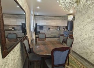 Продам трехкомнатную квартиру, 100 м2, Барнаул, Красноармейский проспект, 79