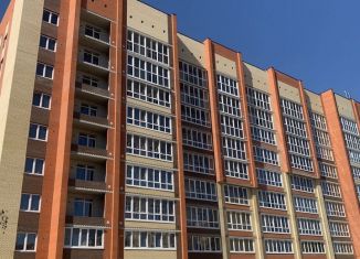 Продаю двухкомнатную квартиру, 86 м2, Йошкар-Ола, микрорайон Мирный, улица Кирова, 27