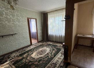Продам 2-комнатную квартиру, 40.4 м2, Новомосковск, Октябрьская улица, 10