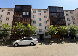 Продам однокомнатную квартиру, 37.2 м2, Грозный, улица У.А. Садаева, 6, 1-й микрорайон