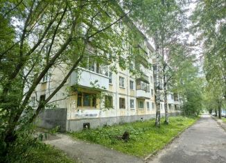 Трехкомнатная квартира на продажу, 57.5 м2, Сыктывкар, улица Оплеснина, 25