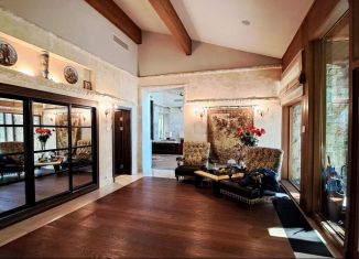 Продажа дома, 1320 м2, посёлок Вёшки