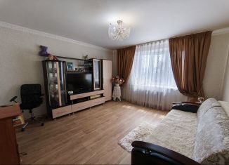 Продается 2-ком. квартира, 65 м2, Чебоксары, улица М.А. Сапожникова, 5