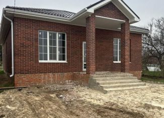 Продаю дом, 100 м2, село Чалтырь, улица Мясникяна, 97Б