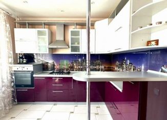 Продаю 2-ком. квартиру, 61 м2, Орёл, бульвар Молодёжи, 5, микрорайон Зареченский