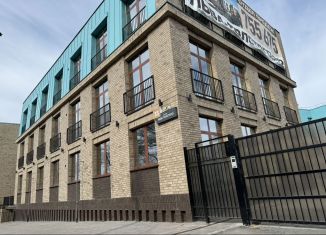 Квартира на продажу со свободной планировкой, 46 м2, Ульяновск, улица Льва Толстого, 33