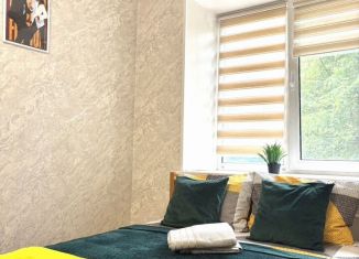 Сдается в аренду 2-комнатная квартира, 42 м2, Сызрань, Ульяновская улица, 105