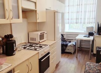 Продам 2-ком. квартиру, 49.3 м2, Мурманск, улица Володарского