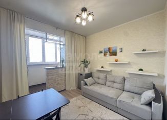 Продам 2-комнатную квартиру, 66 м2, Оренбург, Карагандинская улица, 15, Центральный район