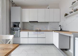 Продается трехкомнатная квартира, 74 м2, Мурино, Ручьёвский проспект, 17к1