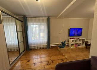 Продажа 2-ком. квартиры, 76.3 м2, Нурлат, улица Карла Маркса, 1А