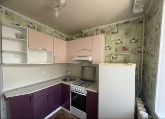 Сдается 1-комнатная квартира, 33.4 м2, Ишимбай, Стахановская улица, 10