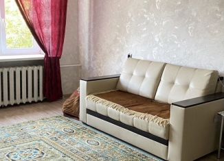 Продам 1-комнатную квартиру, 32 м2, Азов, улица Васильева, 92А