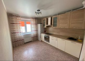 Продам двухкомнатную квартиру, 64.5 м2, Миасс, проспект Макеева, 73