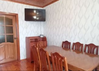 Продам дом, 179 м2, Вятские Поляны, Радужная улица, 15