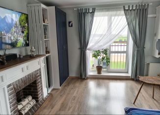 Сдаю 2-комнатную квартиру, 70 м2, деревня Мокшино, Солнечная улица, 92