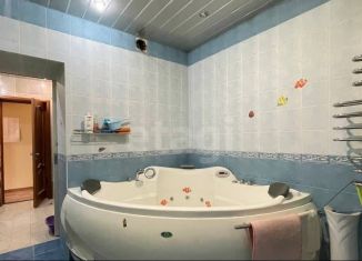 Трехкомнатная квартира на продажу, 130 м2, Реутов, Носовихинское шоссе, 21