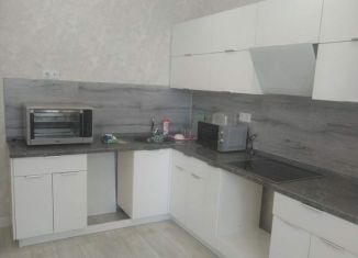 Аренда 2-ком. квартиры, 59.2 м2, Оренбург, улица Поляничко, 11/1, ЖК Акварель