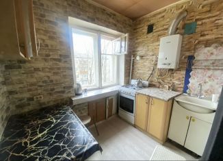 Продажа 3-ком. квартиры, 52.5 м2, Гатчина, Соборная улица, 24Б