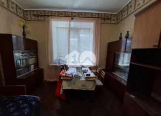 Продаю 2-комнатную квартиру, 57 м2, Новосибирск, улица Ползунова, 2, метро Золотая Нива