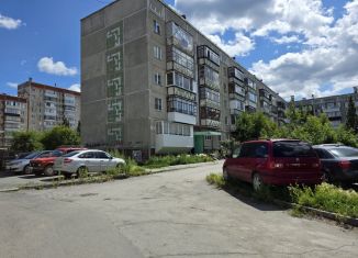 Продам двухкомнатную квартиру, 50.7 м2, Челябинская область, Октябрьская улица, 3А