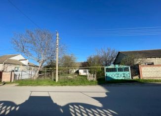 Продаю дом, 42.5 м2, посёлок городского типа Советский, улица Арифа Абдураманова, 14