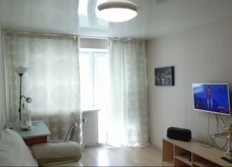 Продается 2-ком. квартира, 43.4 м2, Серов, улица Урицкого, 20