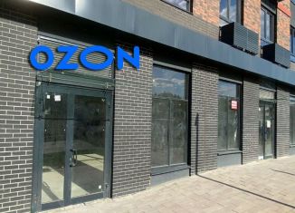 Продам торговую площадь, 83.5 м2, посёлок городского типа Мирный, улица Военкора Максима Фомина, 6