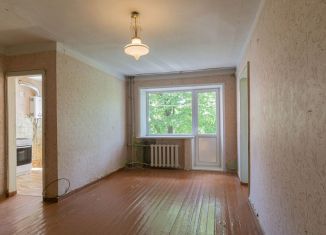 Продаю двухкомнатную квартиру, 42.1 м2, Курск, улица Дейнеки, 8